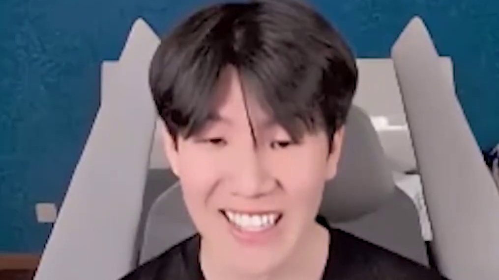 TheShy: 就是这个节奏