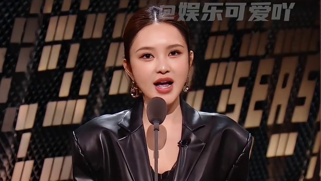 周扬青调侃刘晓庆整容，姐你是真敢说啊！