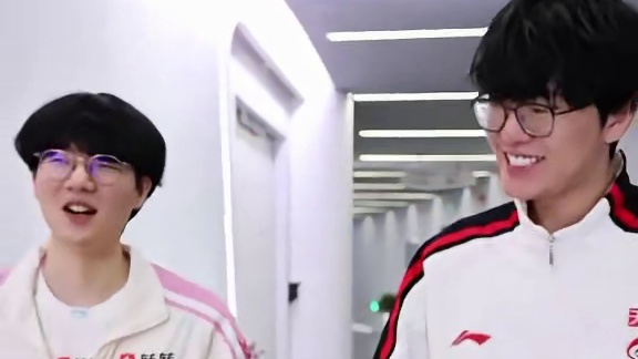 再见如旧亲切问候