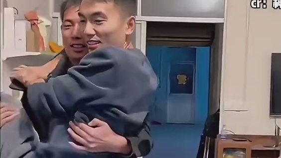 这样珍贵的兄弟情，真的太令人感动了