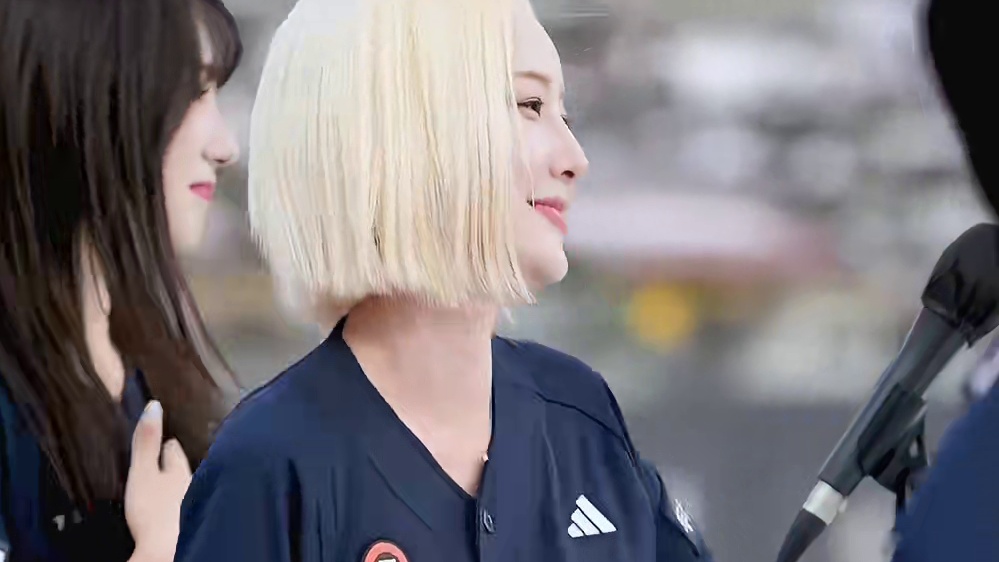 短发御姐女神谁不爱