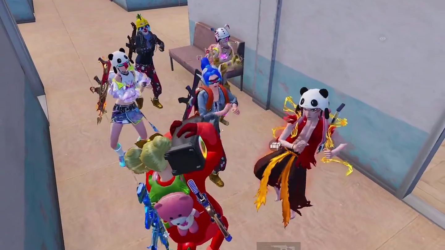 敌人打架的时候，直接开团都被硬控了哈哈哈