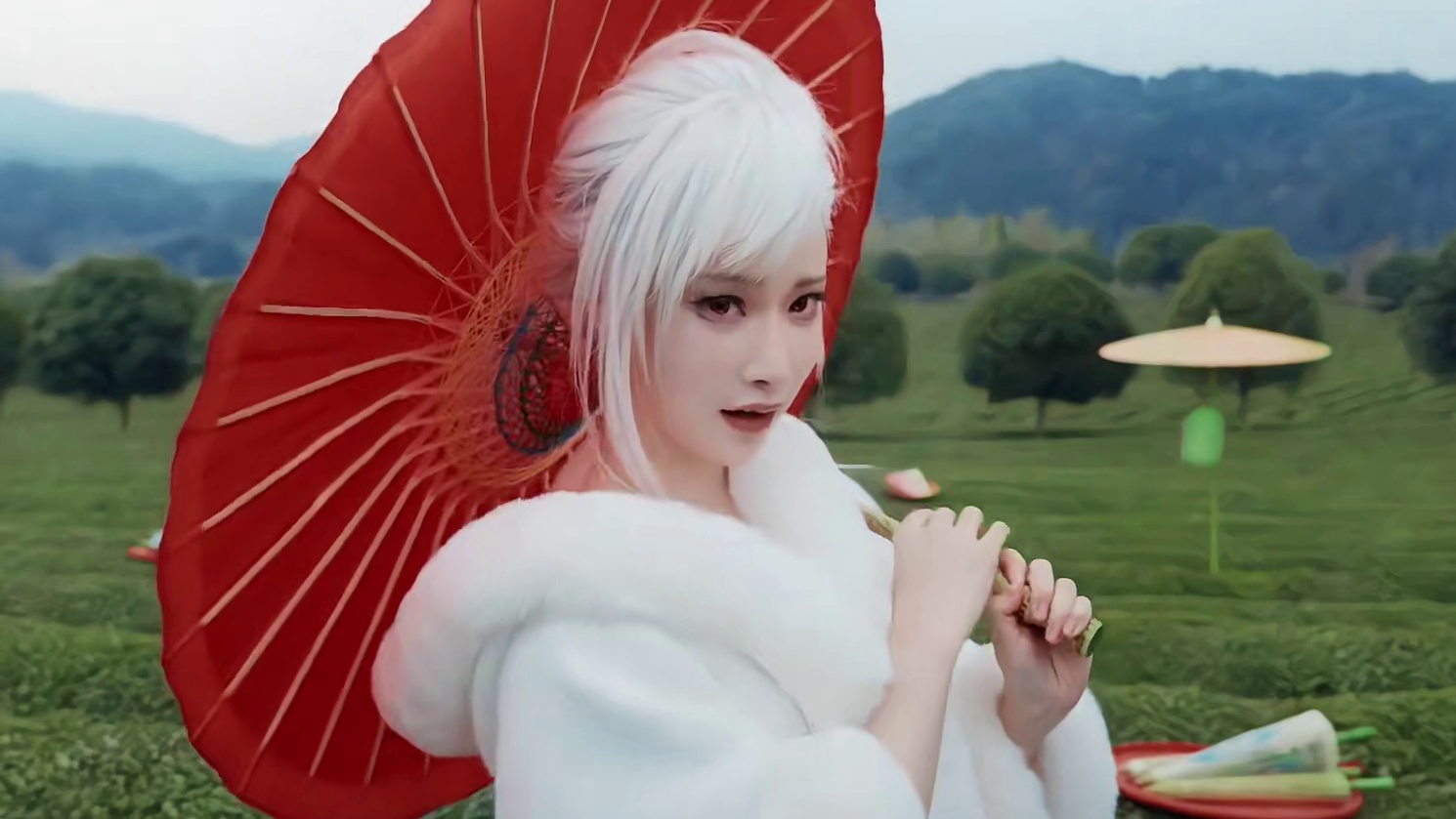 赛丽亚旅馆开到现实！婺女洲灯火为勇士而亮！ 傩舞鼓点敲响新春，1500度的铁水泼洒出万朵金花。 在婺