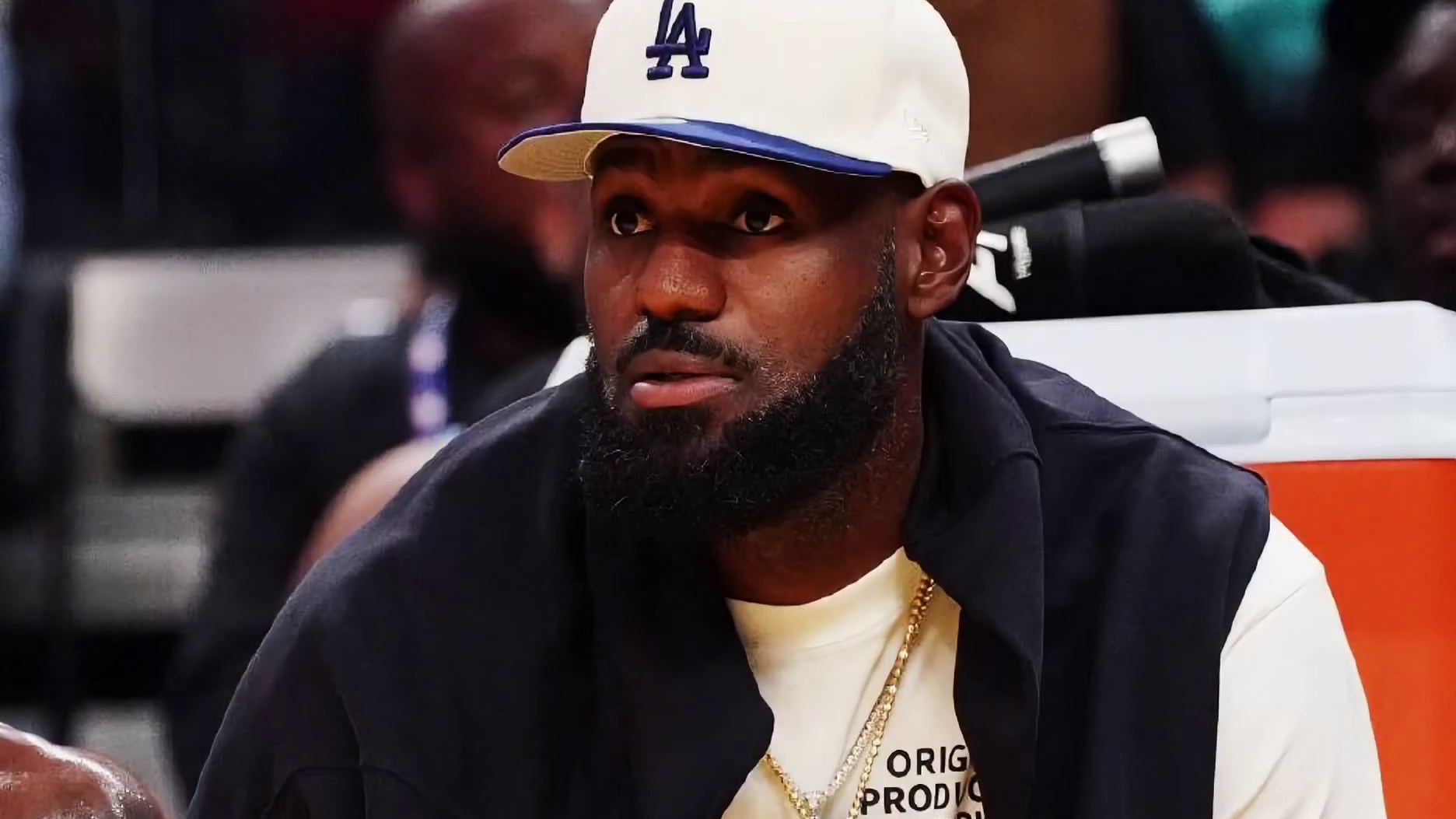 上个视频后期没处理好，重新发次