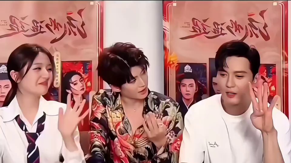 任嘉伦_我妈是我爸的老公