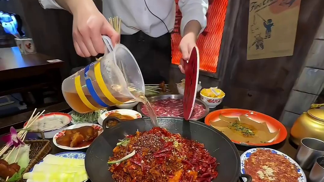 红油猪蹄、红烧肉  谁懂这一口的好吃程度啊！