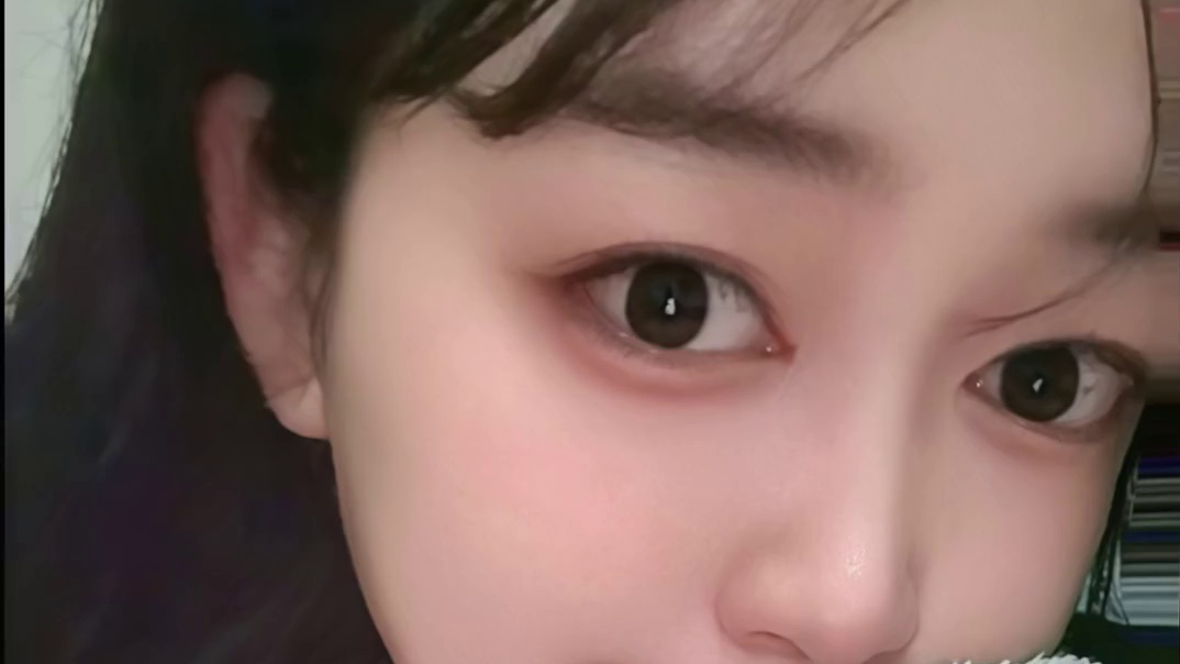 傻傻的样子应该会有福气