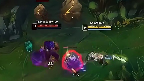 大 型 家 暴 现 场