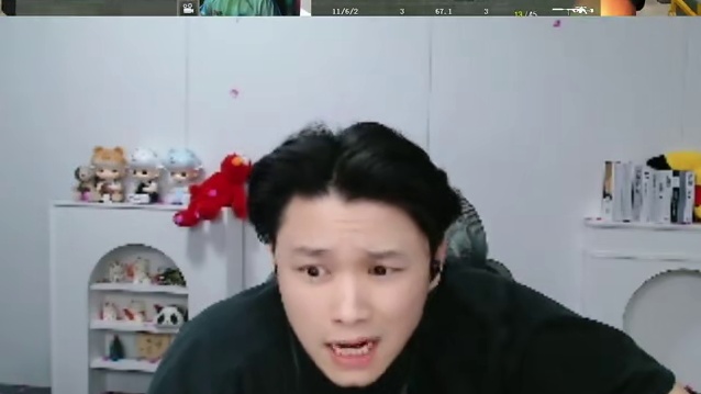 各大职业主播们看，doo和果子残局1V1，doo细节红秒控点，草莓说这么厉害残局