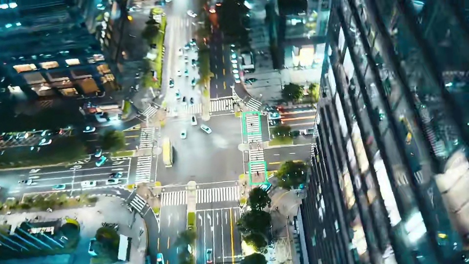 “到底谁是鬼，易阳千禧新电影全明星阵容，期待感满满”