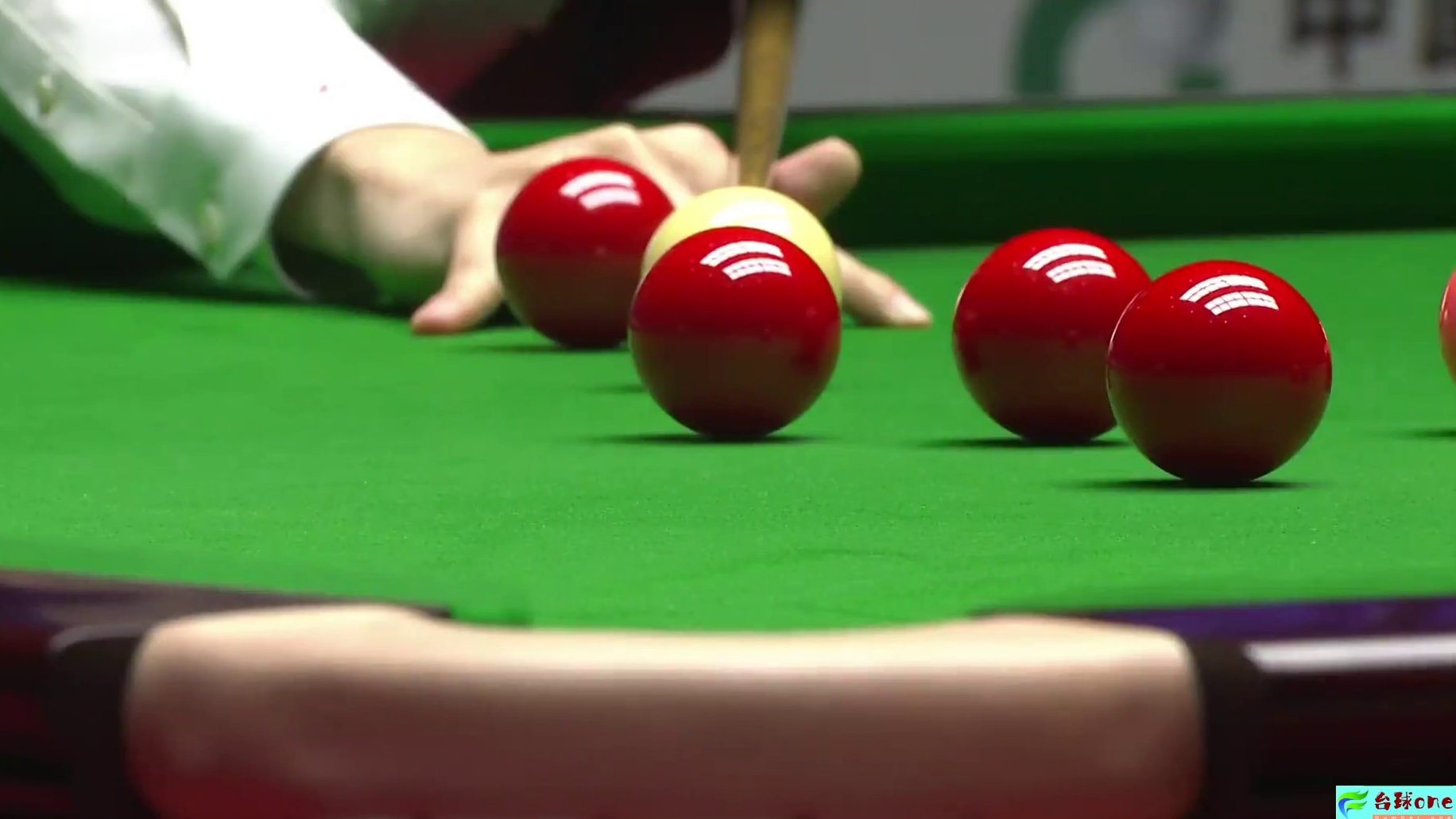 4比4决胜局，赵心童逆转塞尔比，强势晋级香港大奖赛八强！