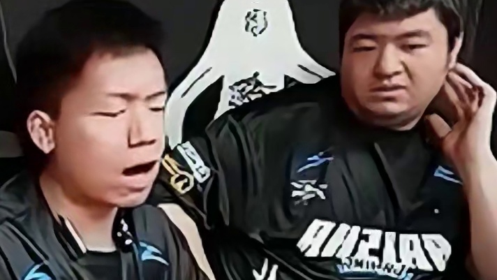 念旧宋皇听白鲨队内语音完全混乱，直言现在白鲨墨迹到红秒就要输