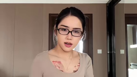 在生日这天莫名其妙被人打了一拳，谁替主包发声！！