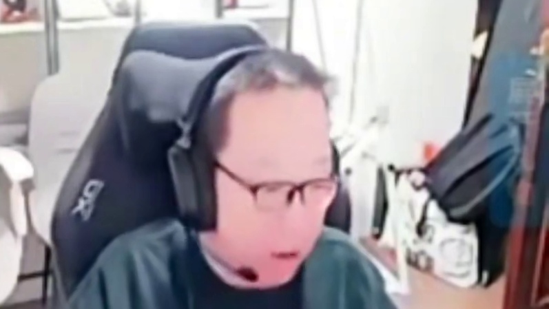 EDG战胜情久晋级季后赛概率大大增加，这赛季太精彩了！