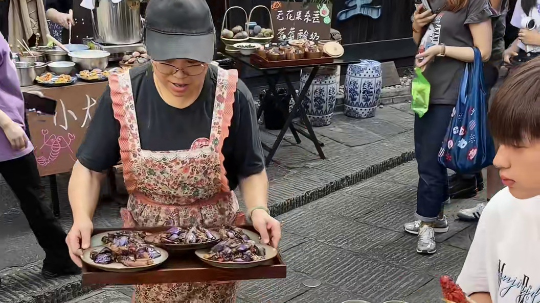 永远爱长沙藏在老街的烟火气美食！