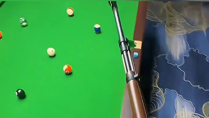 不一样的台球杆