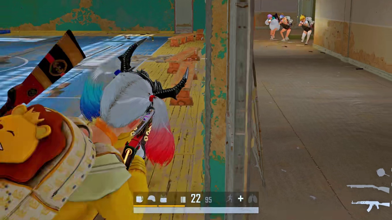 看看别人的队友，再看看自己的队友 !