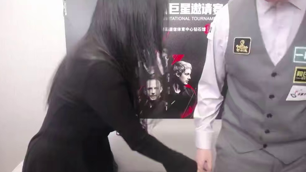 新的一年，一起来接收武汉公开赛卫冕冠军的祝福吧