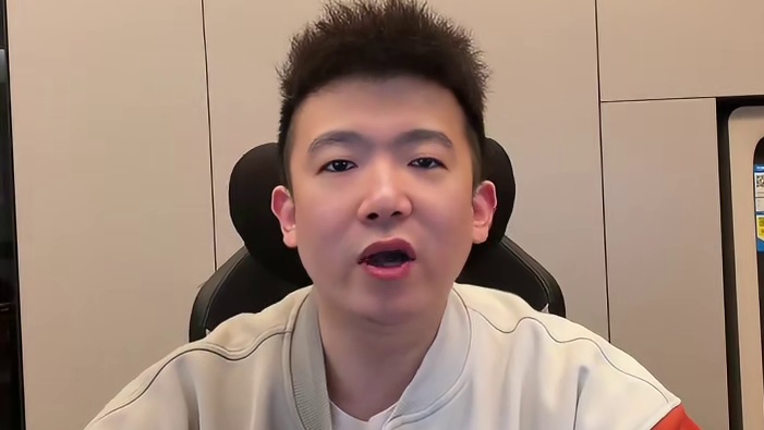 3:2险胜！国羽男团小组头名晋级八强 逐局评点，这场险胜真的值得庆祝吗？