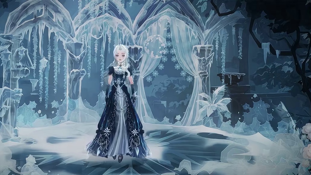 全新时装「冰海浮光」·鉴赏 循着霜雪散发的寒雾，小雪鸮衔来冰封的邀请函，邀您共赏「冰海浮光」全新