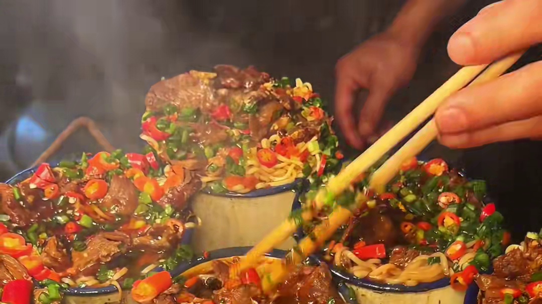 隐藏在长沙老巷子里的老破店 ！不太好找但真的巨好吃