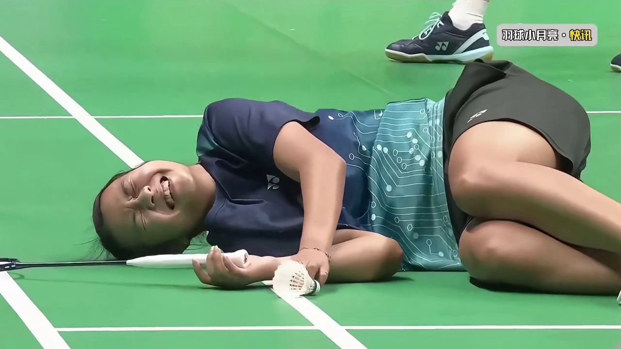 高昉洁苦战88分钟逆转丘品蒨，为国羽拿下半决赛首分！