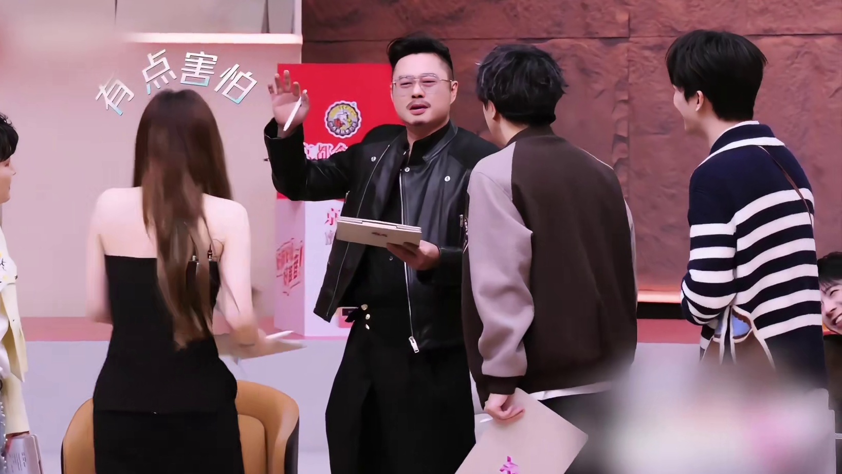 魏翔跨界挑战歌手，小沈阳意外现身力挺助阵