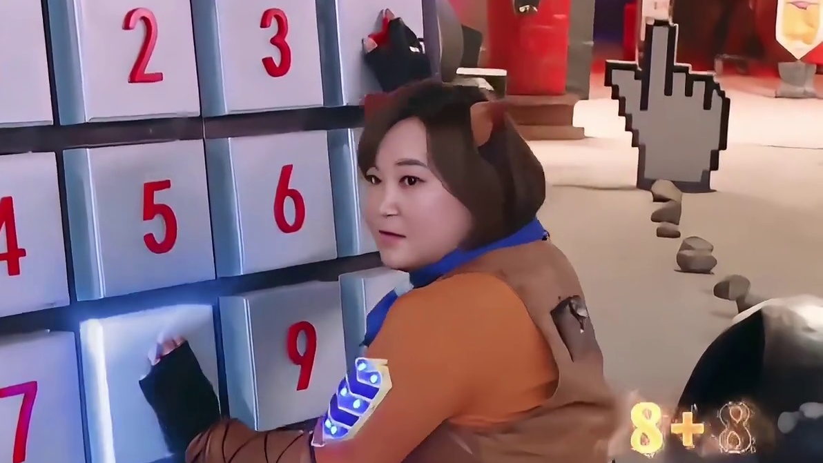 不愧是参加过最强大脑的人，解题速度太快了!