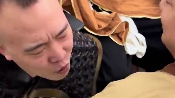 成都特色吗哈哈哈哈