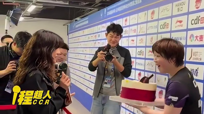 跨界联动！！！！希望两位选手都能在比赛中取得好成绩！！！

 ​​​