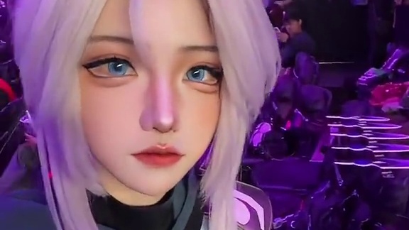 怎么有人能捅这么大的篓子，第一次上大屏如此雷霆… 瓦是大明星