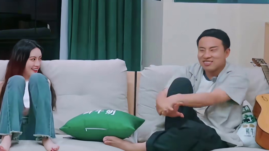 徐志胜李雪琴为孟子义准备专属蓝眼泪，真诚的友谊胜过潦草的爱情