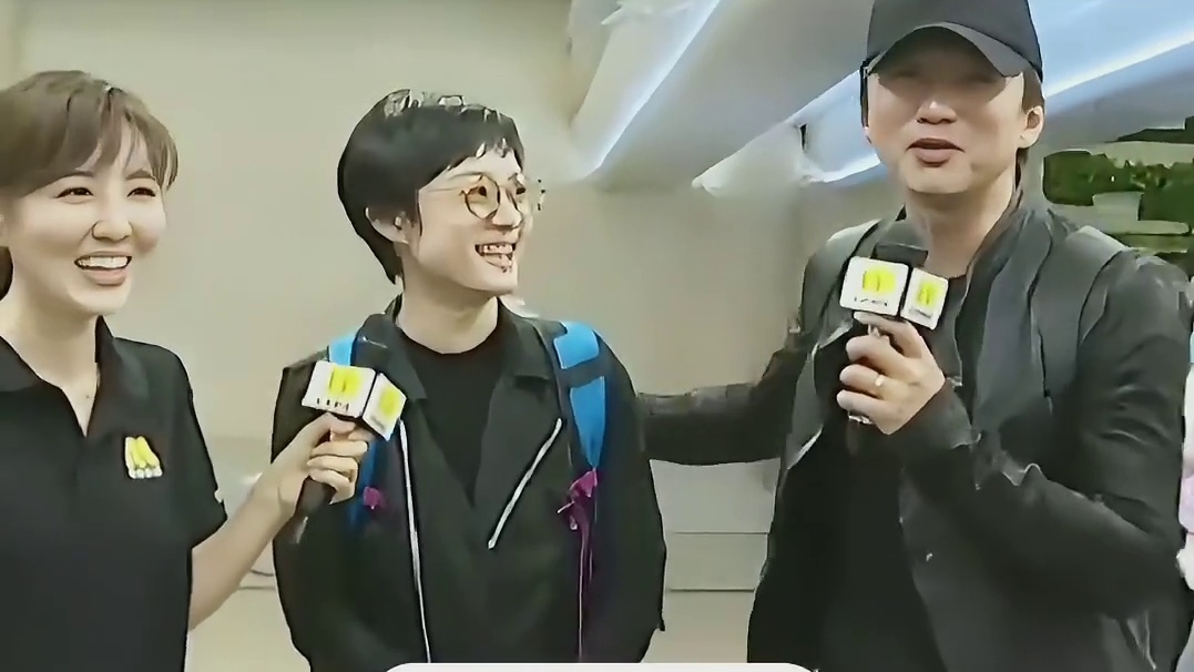 邓超 的家庭弟位