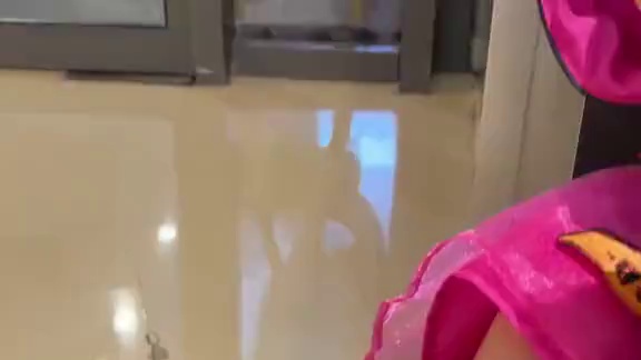 怎么这靴子还冒烟啊