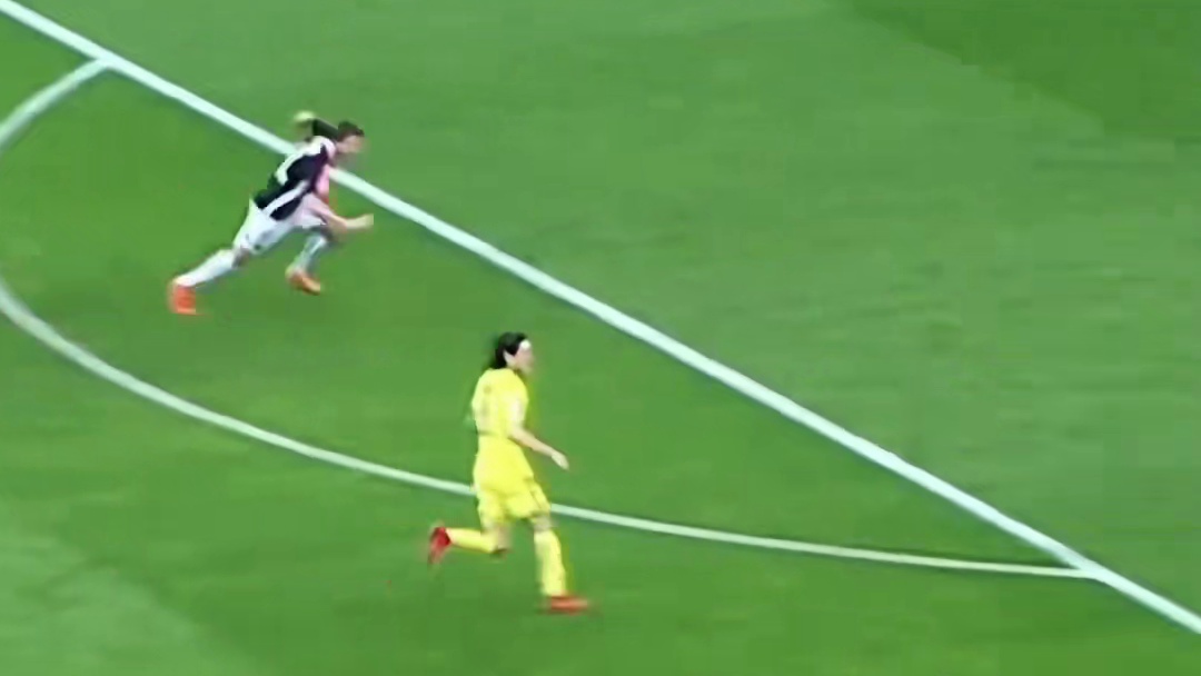 天使降临情人节，祝迪马利亚38岁生日快乐！