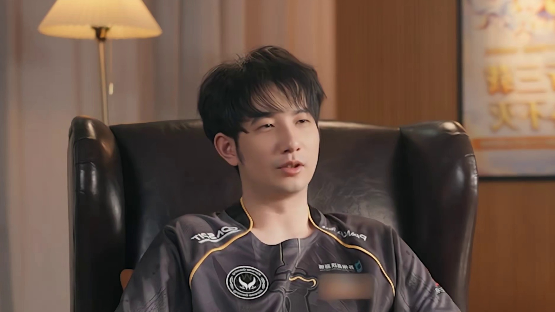 忍住，我把思念忍住