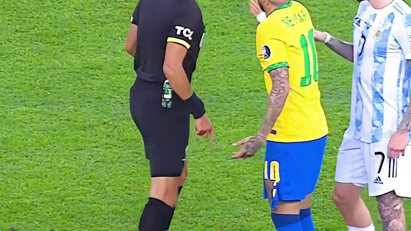 足坛搞笑名场面，奥拔马 阿根廷