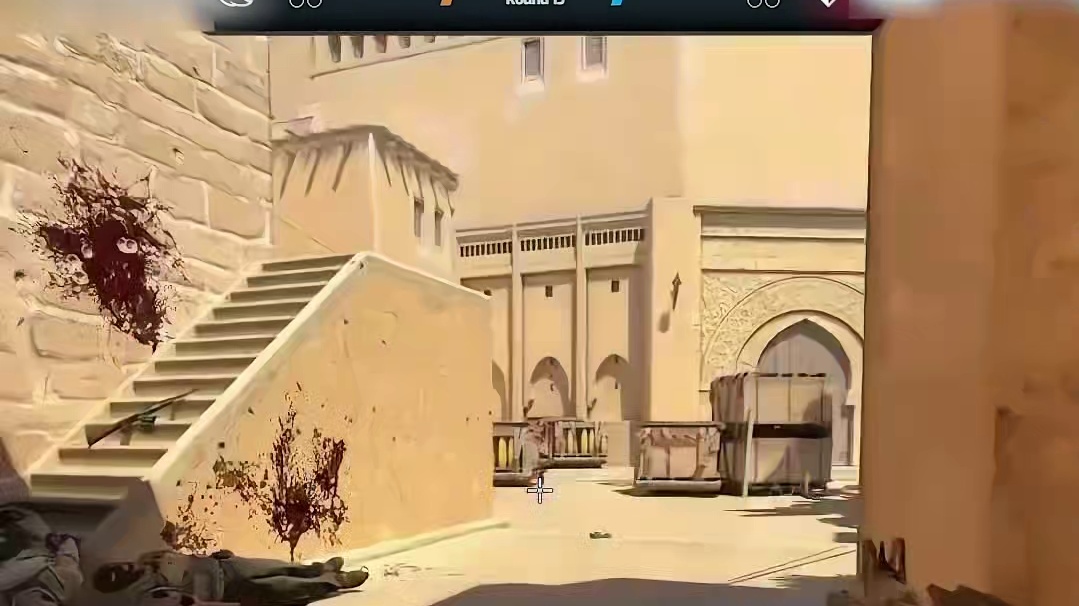 太抽象了！贴脸USP一枪不中被molodoy反刀了！