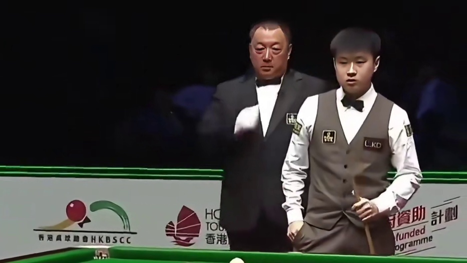 防守在他面前没用！赵心童倒挂金钩一杆封神，全场直接炸锅！