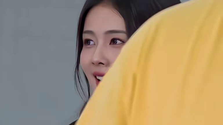 白鹿秦霄贤两人互相伤害