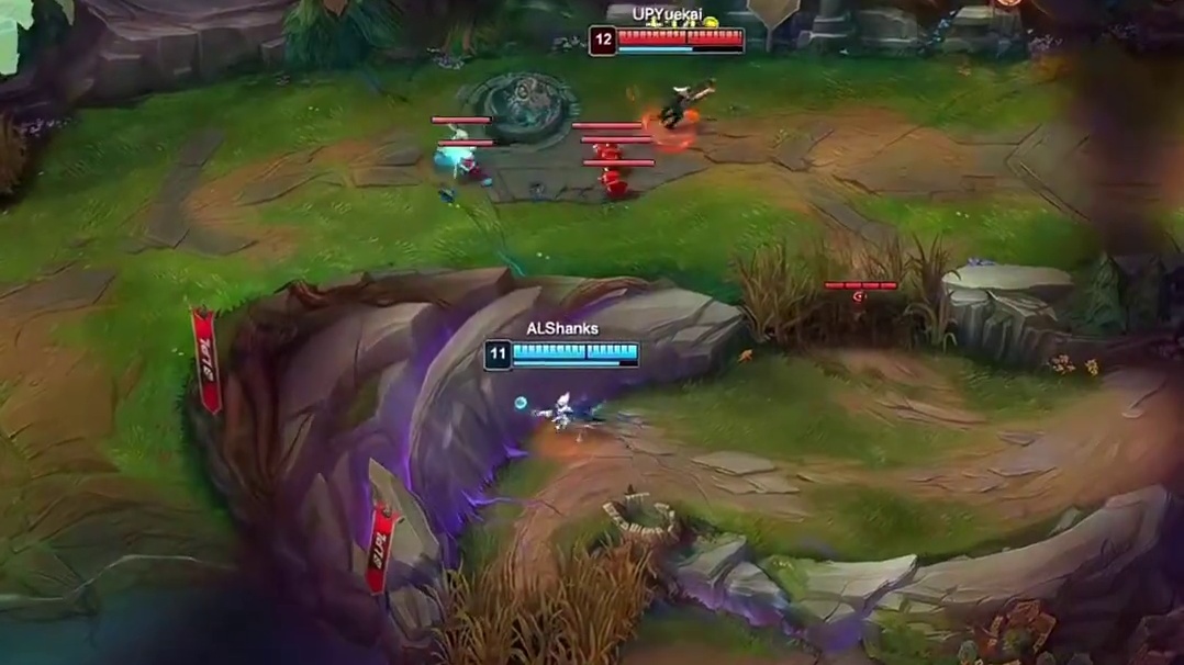 妖姬:哥们我就排个眼