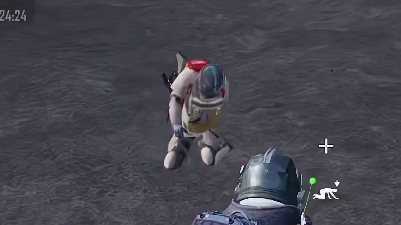 和平精英地铁逃生火山地图使用肥肥撤离动作