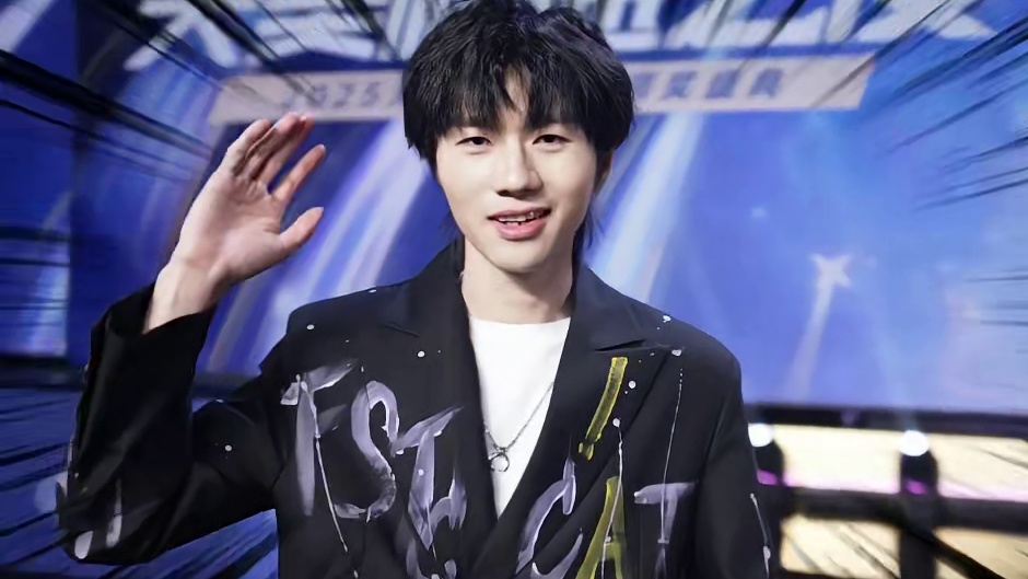 接接接！！！你的福到了！选手们给大家的新春祝福都收到了吗？S酱也在这里祝车手们新春如意，马年大吉！#