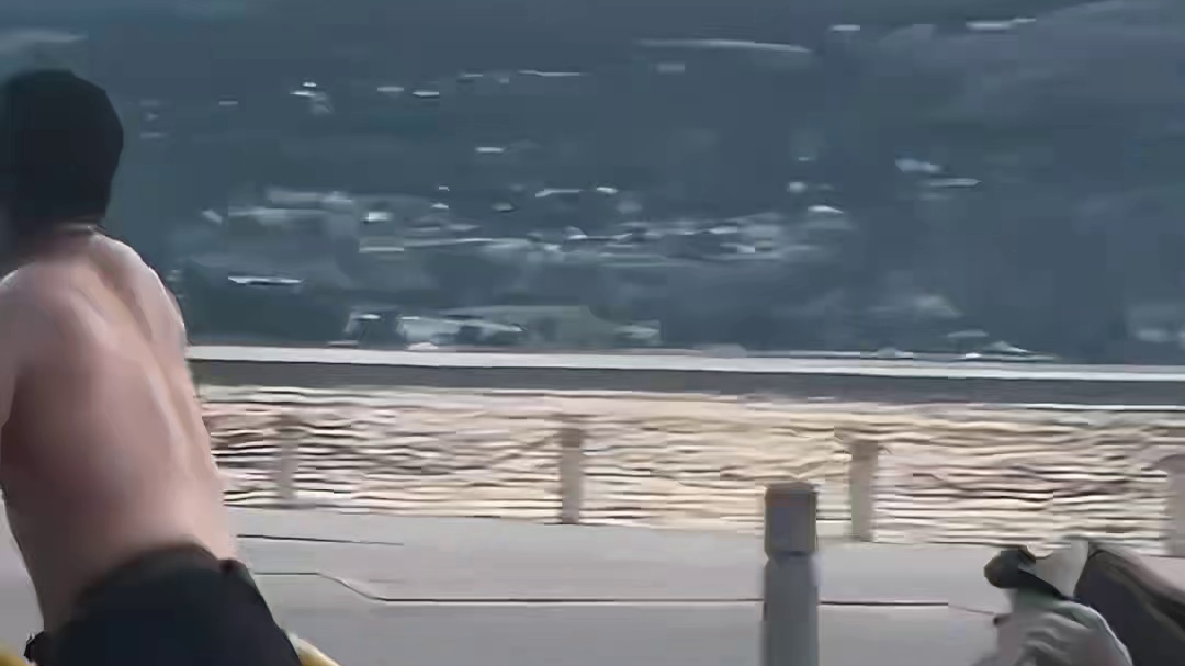 到底是爽了自己还是爽了别人 100元带你飞一次值吗