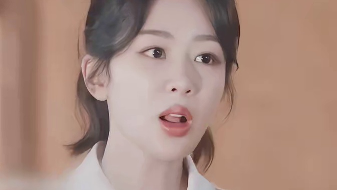 何老师就这么看着看着，当年的小杨紫也长大了呀