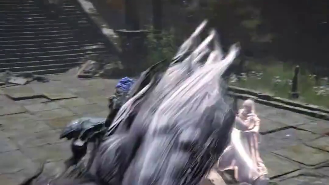 白金之子勒缇娜召唤后可以骑狼 并不是所有品种的狼都能骑，只有‘罗伯’才可以