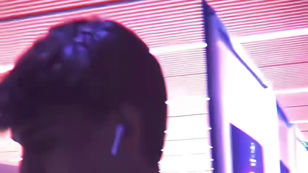 用双脚丈量成功的距离