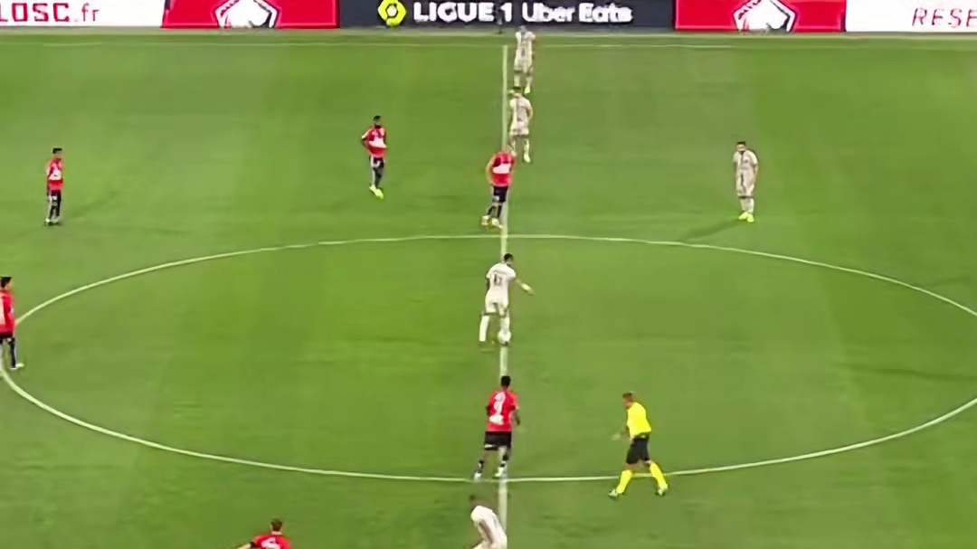 真男人，只需要8秒。#足球