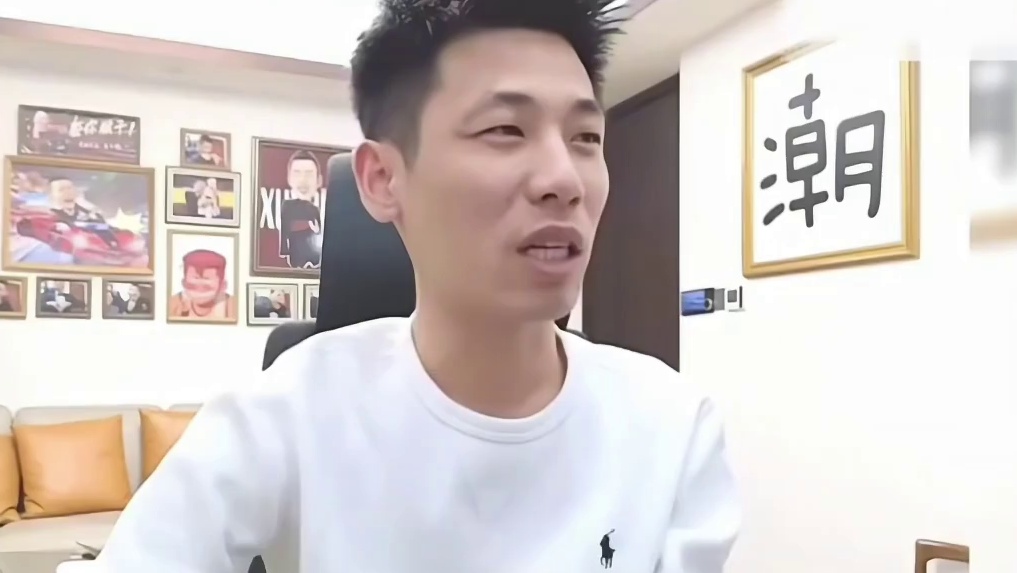 当韩服第一剑魔看宝哥冲击增幅19武器，全程惊讶思密达！