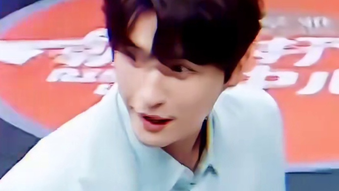 张远是什么搞笑男啊